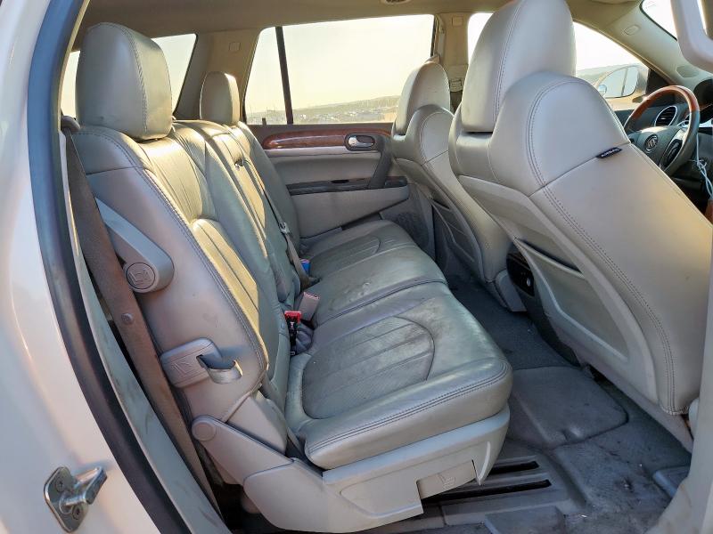 5GALRBED5AJ142447 - 2010 BUICK ENCLAVE CXL CREAM photo 11
