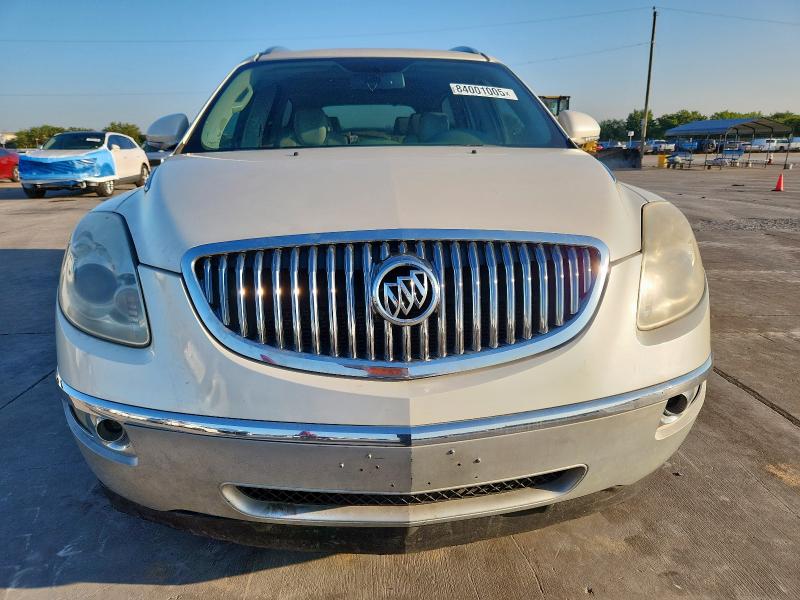 5GALRBED5AJ142447 - 2010 BUICK ENCLAVE CXL CREAM photo 5