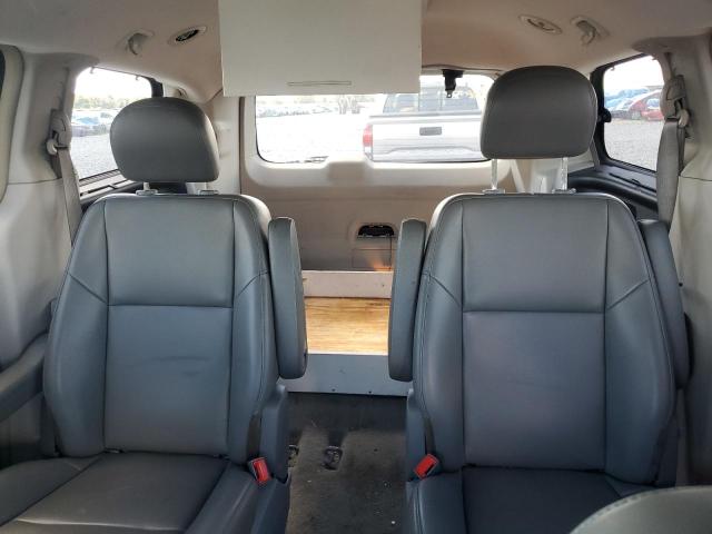 2V4RW3DG9BR738831 - 2011 VOLKSWAGEN ROUTAN SE CHARCOAL photo 10