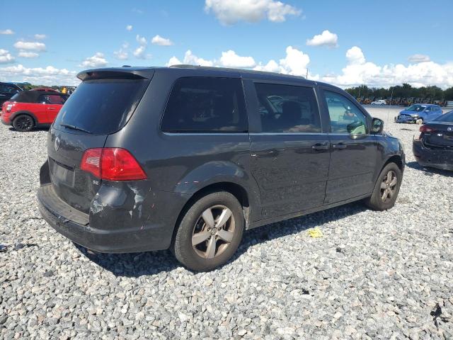 2V4RW3DG9BR738831 - 2011 VOLKSWAGEN ROUTAN SE CHARCOAL photo 3