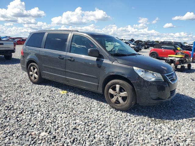 2V4RW3DG9BR738831 - 2011 VOLKSWAGEN ROUTAN SE CHARCOAL photo 4