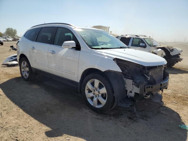 1GNKRGKD3HJ270117 - 2017 CHEVROLET TRAVERSE LT WHITE photo 4