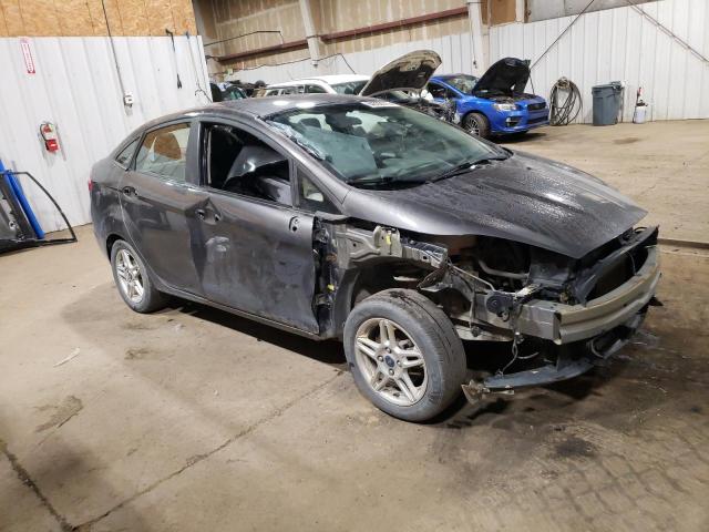 3FADP4BJ8KM142631 - 2019 FORD FIESTA SE GRAY photo 4