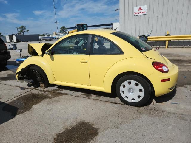 3VWPG3AG4AM001901 - 2010 VOLKSWAGEN NEW BEETLE YELLOW photo 2