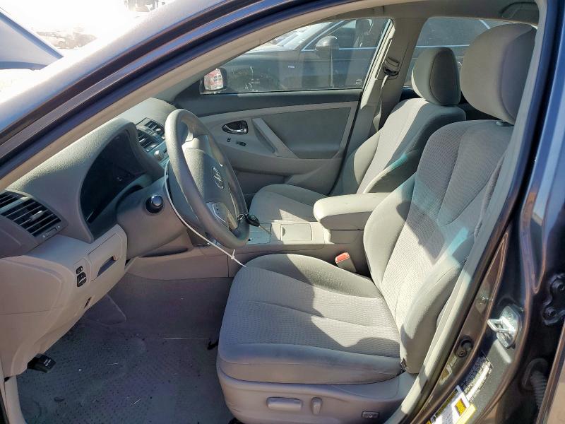 4T4BF3EK0BR210954 - 2011 TOYOTA CAMRY BASE GRAY photo 7