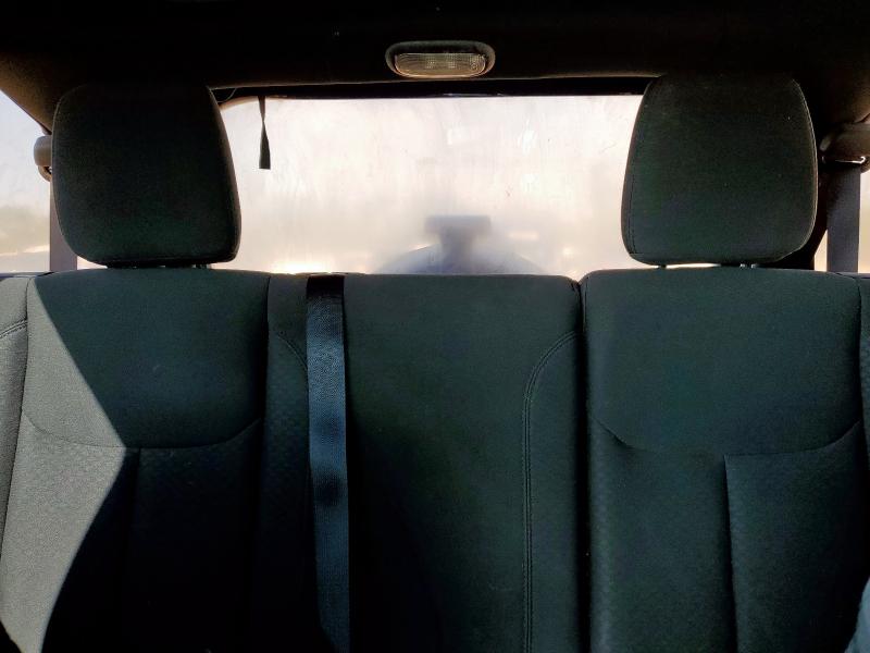 1C4HJWDG5GL272661 - 2016 JEEP WRANGLER U SPORT Yeşil fotoğraf 10