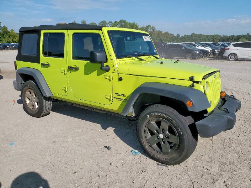 1C4HJWDG5GL272661 - 2016 JEEP WRANGLER U SPORT Yeşil fotoğraf 4