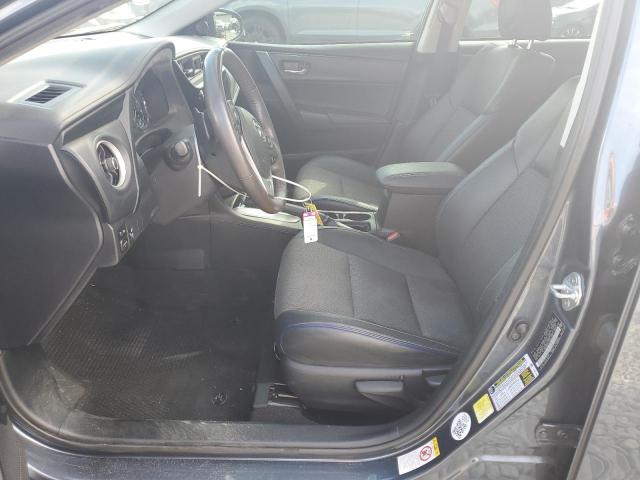 2T1BURHE2JC063528 - 2018 TOYOTA COROLLA L Сұр фото 7