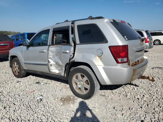 1J4PR4GK3AC153484 - 2010 JEEP GRAND CHEROKEE LAREDO SILVER photo 2