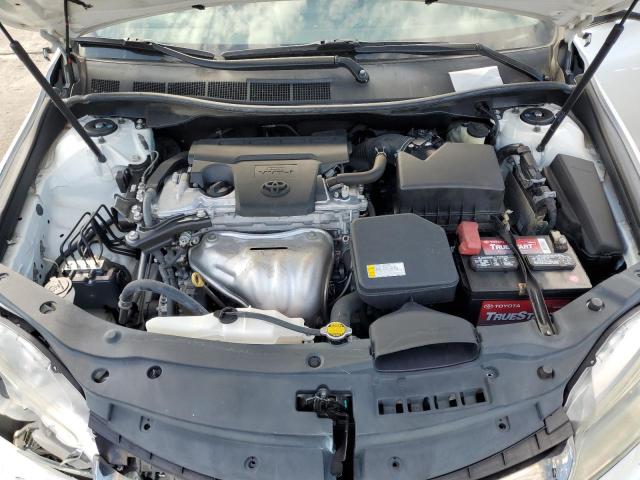 4T1BF1FK6FU108609 - 2015 TOYOTA CAMRY LE WHITE photo 11