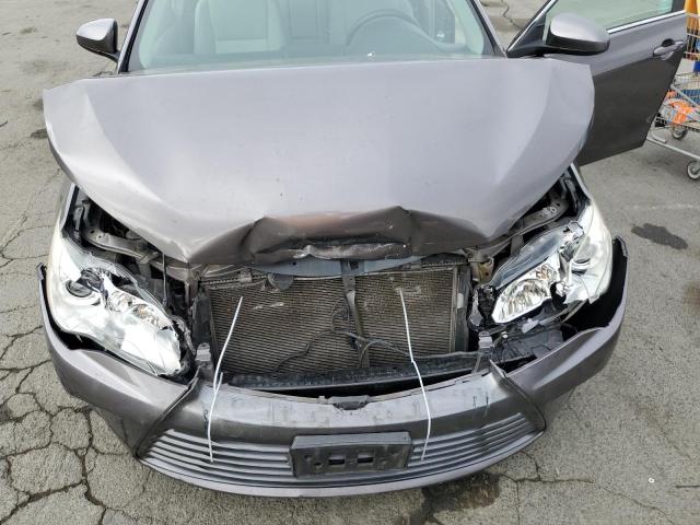 4T4BF1FK7GR526197 - 2016 TOYOTA CAMRY LE GRAY photo 11
