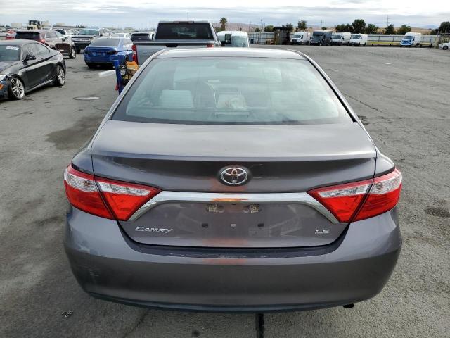 4T4BF1FK7GR526197 - 2016 TOYOTA CAMRY LE GRAY photo 6