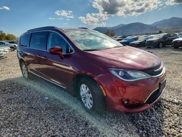 2C4RC1BG0HR627314 - 2017 CHRYSLER PACIFICA TOURING L MAROON photo 4