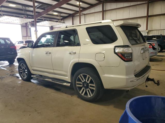 JTEBU5JR5J5583608 - 2018 TOYOTA 4RUNNER SR5/SR5 PREMIUM WHITE photo 2