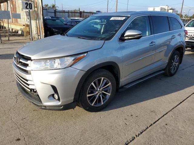 2017 TOYOTA HIGHLANDER SE, 