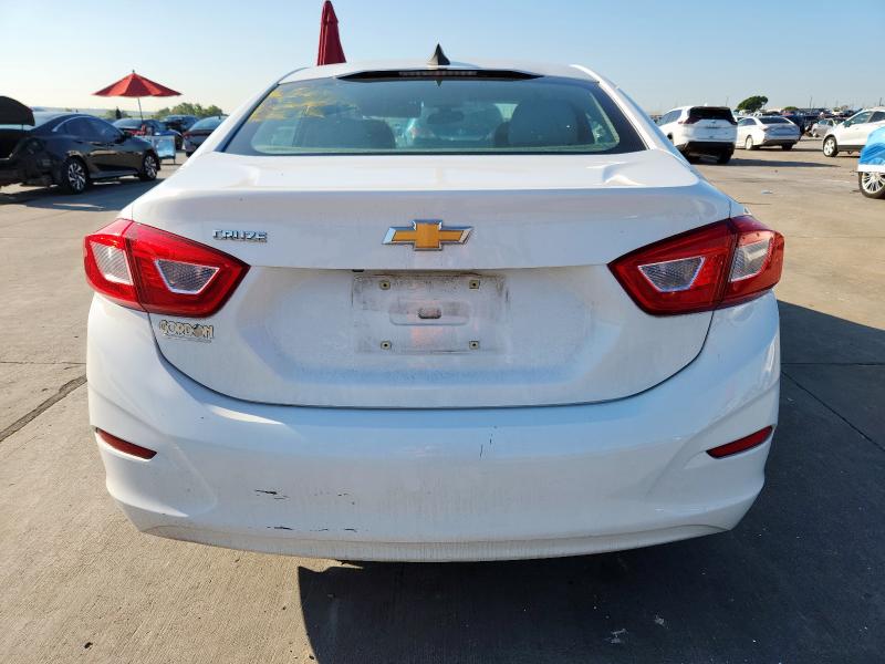 1G1BC5SMXJ7146548 - 2018 CHEVROLET CRUZE LS თეთრი ფოტო 6