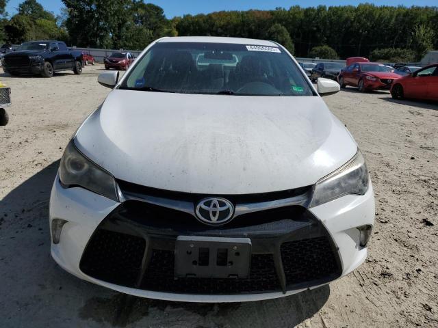 4T1BF1FK7HU771030 - 2017 TOYOTA CAMRY LE WHITE photo 5