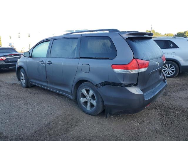 5TDKK3DC9CS216021 - 2012 TOYOTA SIENNA LE Grafit foto 2