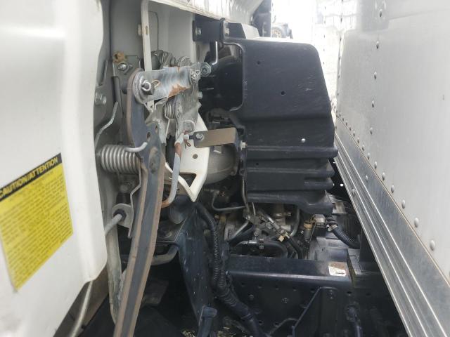 JALC4W163G7001845 - 2016 ISUZU NPR HD 白色 照片 12