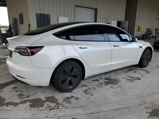 5YJ3E1EA5NF335897 - 2022 TESLA MODEL 3 Սպիտակ լուսանկար 3