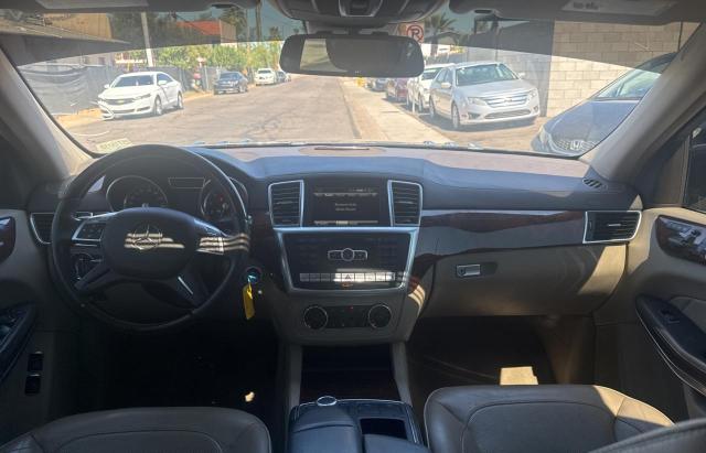 4JGDF7CE0DA257512 - 2013 MERZ GL 450 4MATIC Синий фото 9