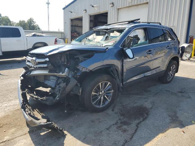 2019 TOYOTA HIGHLANDER SE, 