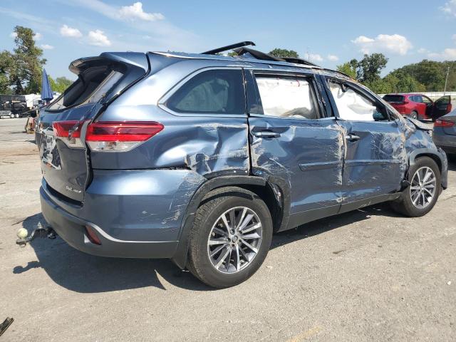 5TDJZRFH3KS708447 - 2019 TOYOTA HIGHLANDER SE BLUE photo 3