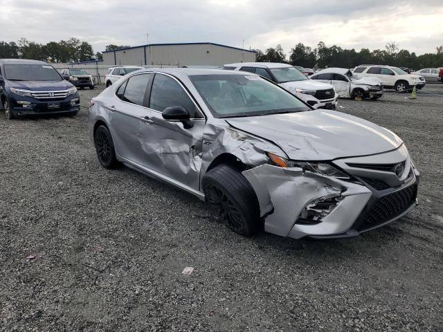 4T1B11HK2KU186519 - 2019 TOYOTA CAMRY L SILVER photo 4