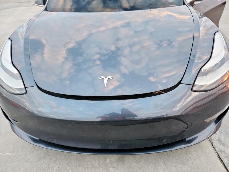 5YJ3E1EA9LF739220 - 2020 TESLA MODEL 3 SILVER photo 11