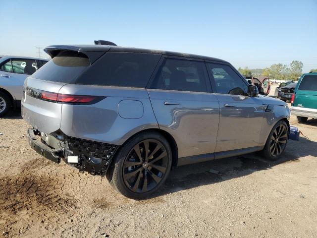 SAL1P9EU8SA469357 - 2025 LAND ROVER RANGE ROVE SE GRAY photo 3