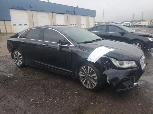 3LN6L5EC9HR663396 - 2017 LINCOLN MKZ RESERVE შავი ფოტო 4