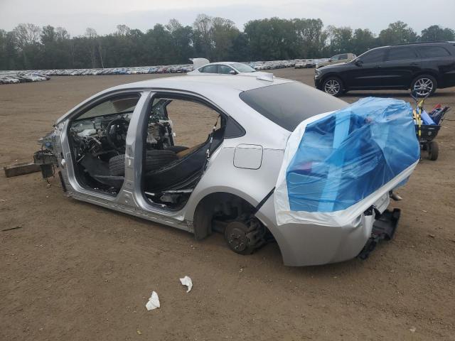 JTDEPRAE5LJ051587 - 2020 TOYOTA COROLLA LE ვერცხლისფერი ფოტო 2