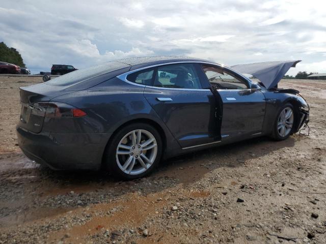 5YJSA1E22GF124093 - 2016 TESLA MODEL S GRAY photo 3