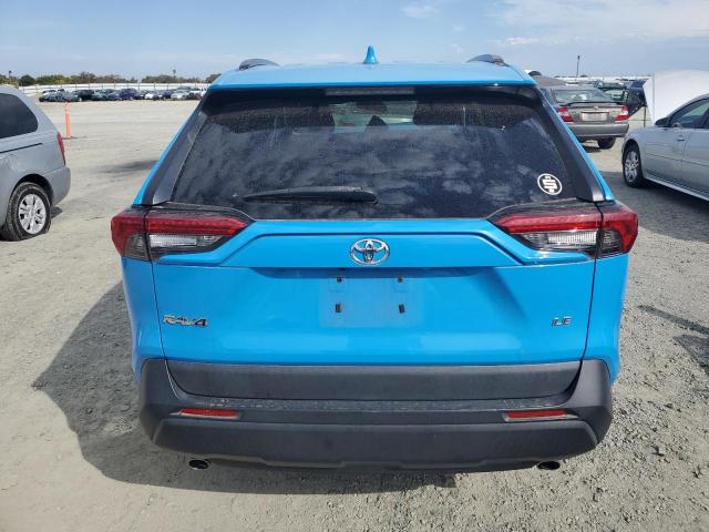 2T3H1RFV1KW013135 - 2019 TOYOTA RAV4 LE ლურჯი ფოტო 6