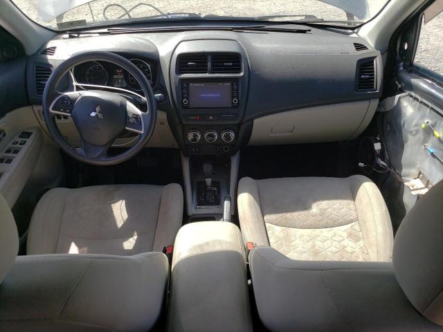 JA4ARUAU4MU003804 - 2021 MITSUBISHI OUTLANDER ES SILVER photo 8