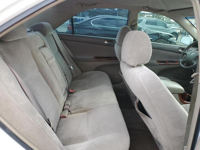 4T1BE32K24U361170 - 2004 TOYOTA CAMRY LE 白色 照片 10