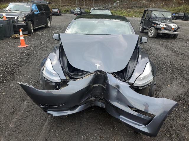 5YJ3E1EB1NF349059 - 2022 TESLA MODEL 3 GRAY photo 5