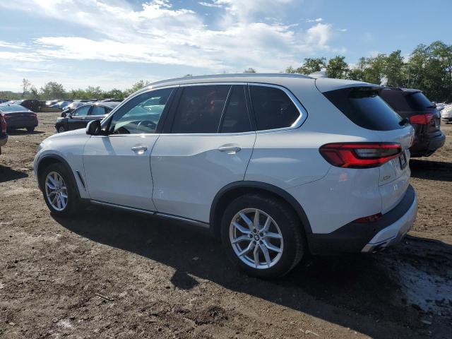 5UXCR6C56KLL05712 - 2019 BMW X5 XDRIVE40I WHITE photo 2