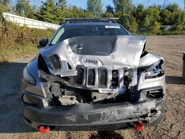 1C4PJMBS3GW310359 - 2016 JEEP CHEROKEE TRAILHAWK 银色 照片 5