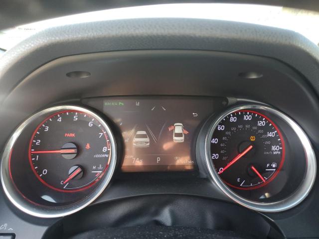 4T1B61HK6JU133788 - 2018 TOYOTA CAMRY XSE WHITE photo 9