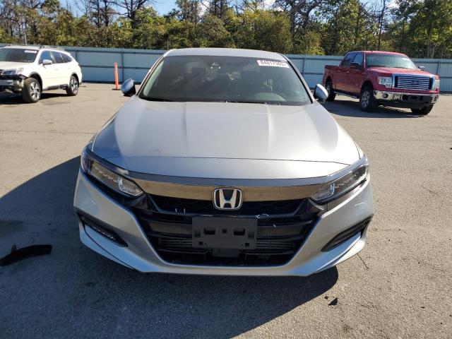 1HGCV1F35KA101832 - 2019 HONDA ACCORD SPORT Серебристый фото 5