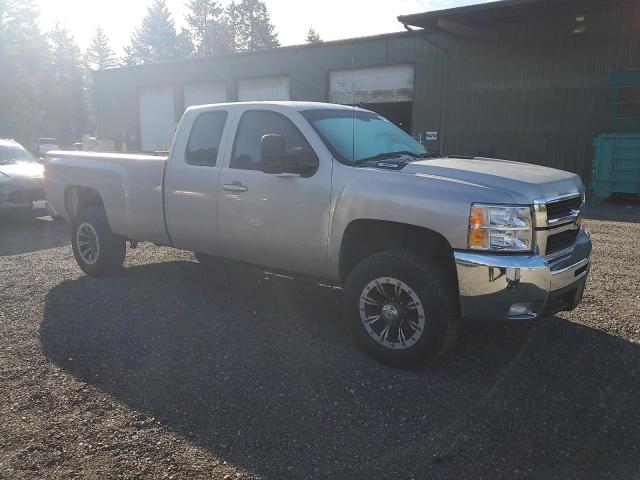1GCHC29K87E545810 - 2007 CHEVROLET SILVERADO C2500 HEAVY DUTY TAN photo 4