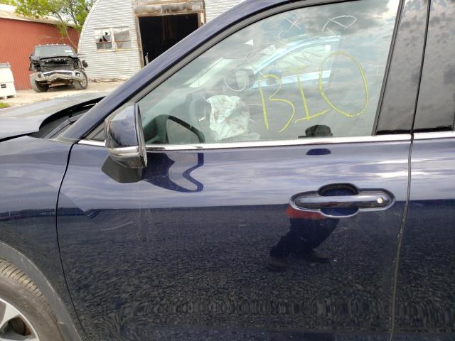 5TDGZRBH2NS247164 - 2022 TOYOTA HIGHLANDER XLE Blau Foto 13