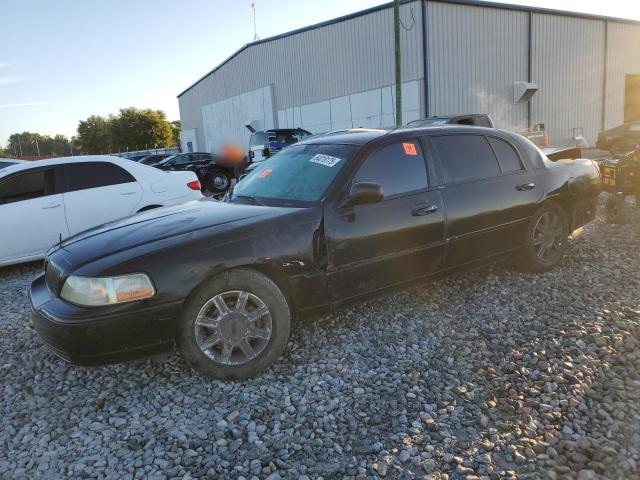 2010 LINCOLN TOWN CAR EXECUTIVE L, 