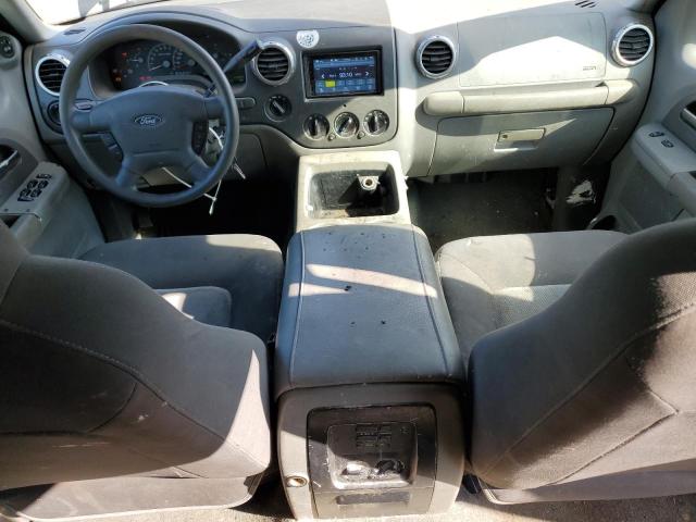 1FMPU16L44LB49764 - 2004 FORD EXPEDITION XLT BLACK photo 8