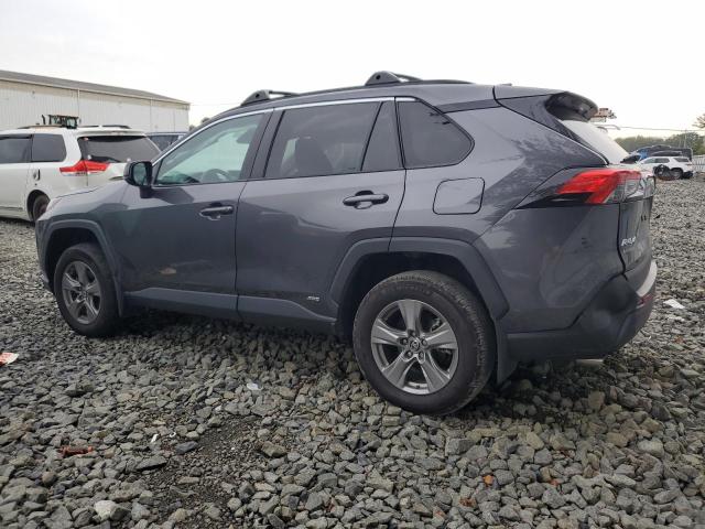 4T3LWRFV5RU125829 - 2024 TOYOTA RAV4 LE GRAY photo 2