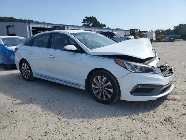 5NPE34AF9FH053055 - 2015 HYUNDAI SONATA SPORT WHITE photo 4
