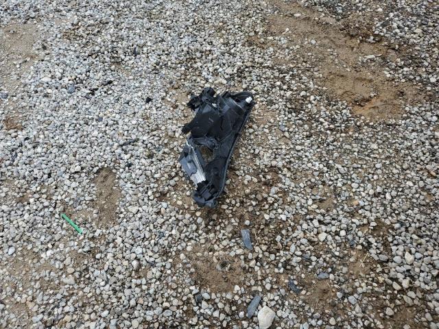 JTMZFREV7JD130611 - 2018 TOYOTA RAV4 LE Gris photo 13