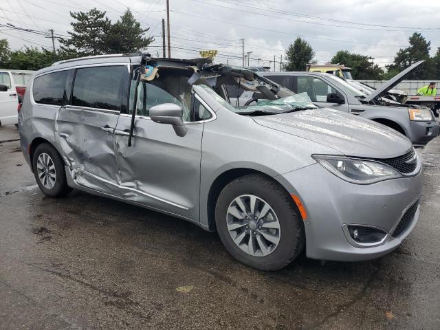 2C4RC1EG8LR158736 - 2020 CHRYSLER PACIFICA TOURING L PLUS SILVER photo 4