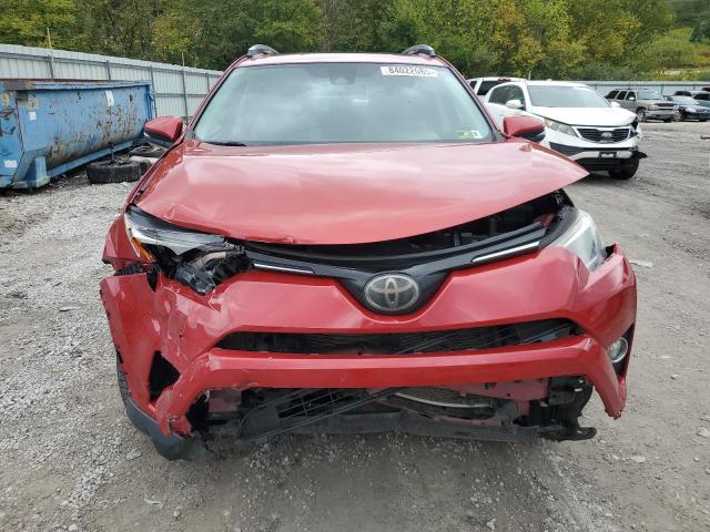 JTMWFREV6HJ146670 - 2017 TOYOTA RAV4 XLE RED photo 5